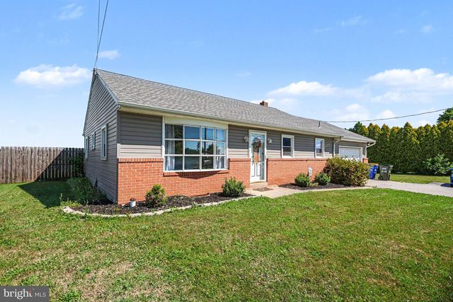 1605 CHURCH RD, York, PA 17408