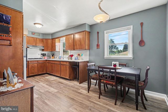 1605 CHURCH RD, York, PA 17408