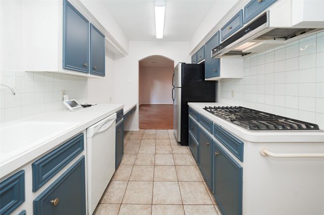 9622 Highmeadow Drive, Houston, TX 77063