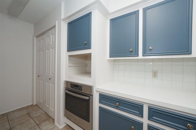 9622 Highmeadow Drive, Houston, TX 77063