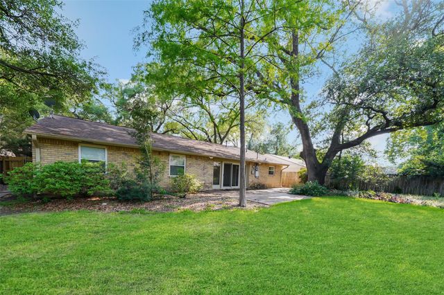 9622 Highmeadow Drive, Houston, TX 77063