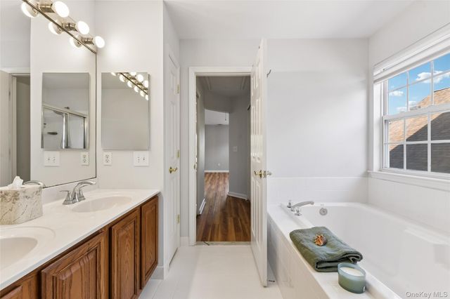 14 Julia Circle 14, Middle Island, NY 11953