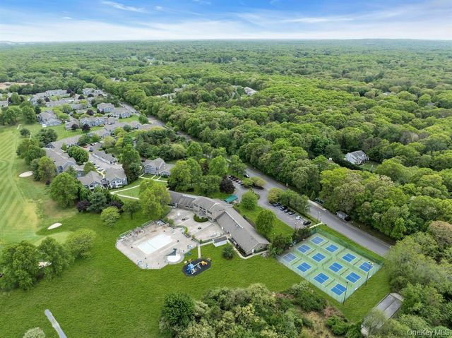 14 Julia Circle 14, Middle Island, NY 11953