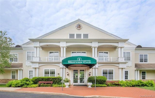 14 Julia Circle 14, Middle Island, NY 11953
