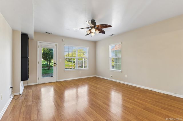 14 Julia Circle 14, Middle Island, NY 11953