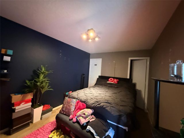2823 Oakland Brook Street, Houston, TX 77038