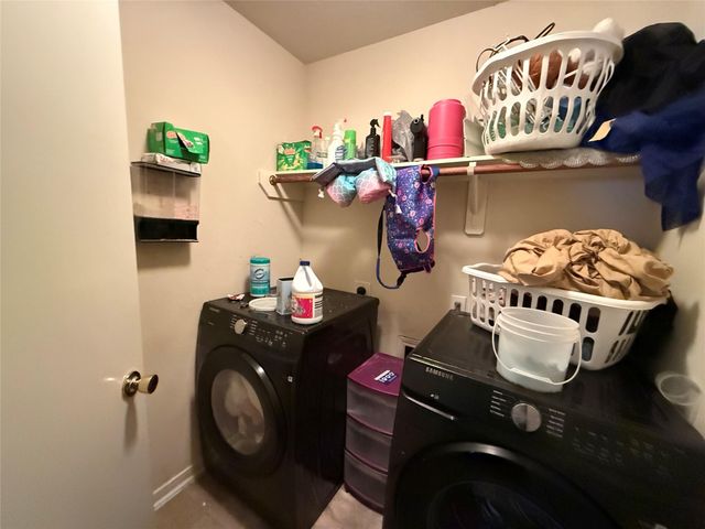 2823 Oakland Brook Street, Houston, TX 77038