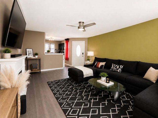 2823 Oakland Brook Street, Houston, TX 77038