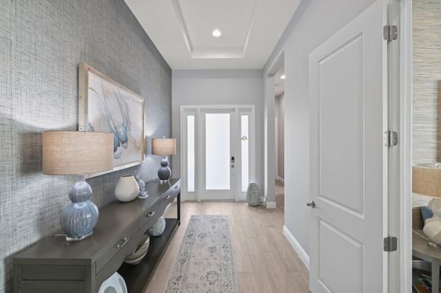 13602 Artisan Circle, Palm Beach Gardens, FL 33418