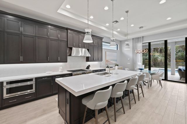 13602 Artisan Circle, Palm Beach Gardens, FL 33418