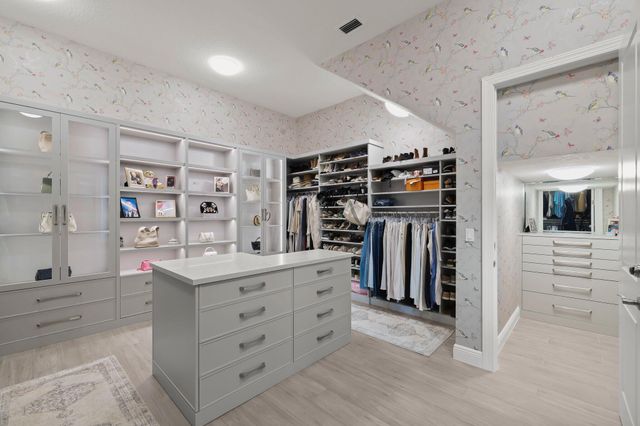 13602 Artisan Circle, Palm Beach Gardens, FL 33418