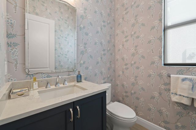 13602 Artisan Circle, Palm Beach Gardens, FL 33418