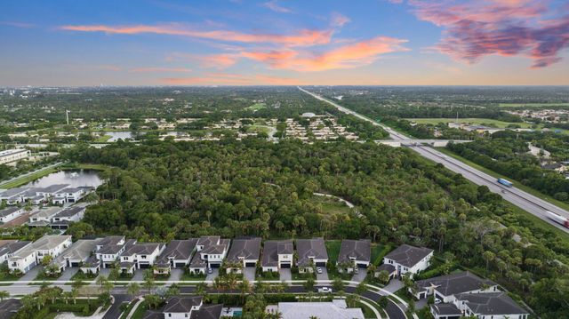 13602 Artisan Circle, Palm Beach Gardens, FL 33418