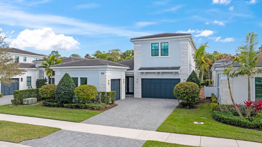 13602 Artisan Circle, Palm Beach Gardens, FL 33418