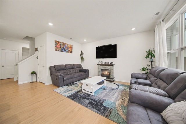 503 Maize Loop, Saline, MI 48176