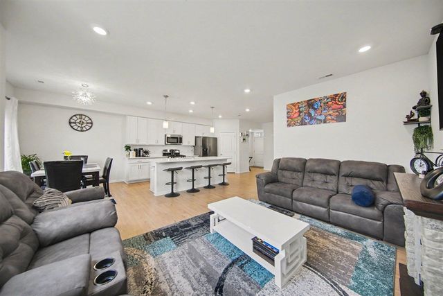 503 Maize Loop, Saline, MI 48176