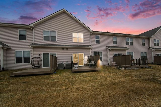 503 Maize Loop, Saline, MI 48176