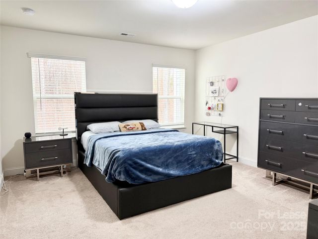 10211 Glenmere Creek Circle, Charlotte, NC 28262