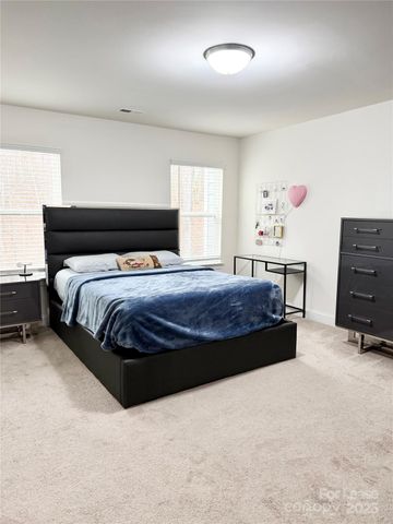 10211 Glenmere Creek Circle, Charlotte, NC 28262