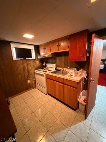 81 Mount Vernon Ave, Irvington Twp., NJ 07111
