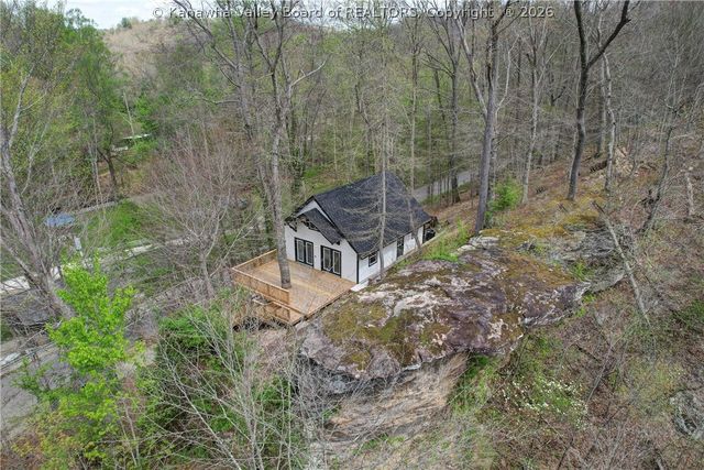 2873 Kanawha State Forest Drive, Charleston, WV 25314