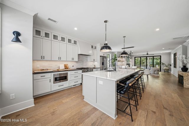 1748 Herons View Drive, Wilmington, NC 28401