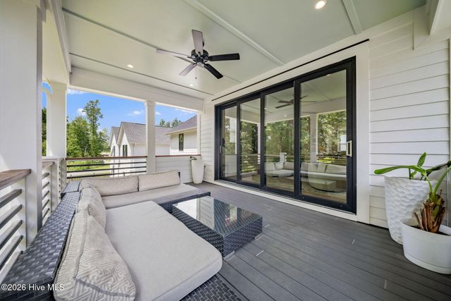 1748 Herons View Drive, Wilmington, NC 28401