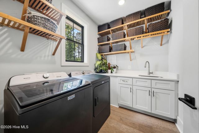 1748 Herons View Drive, Wilmington, NC 28401