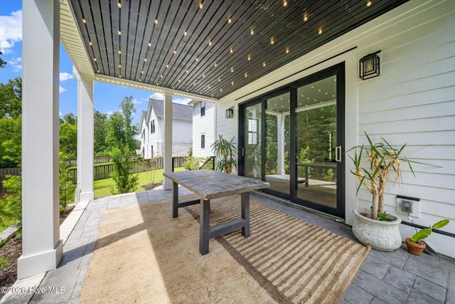 1748 Herons View Drive, Wilmington, NC 28401