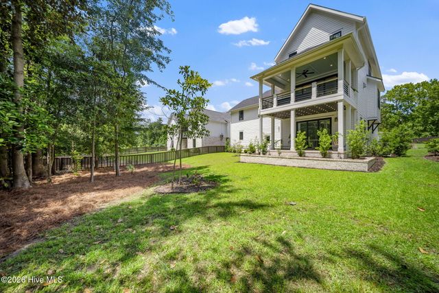 1748 Herons View Drive, Wilmington, NC 28401