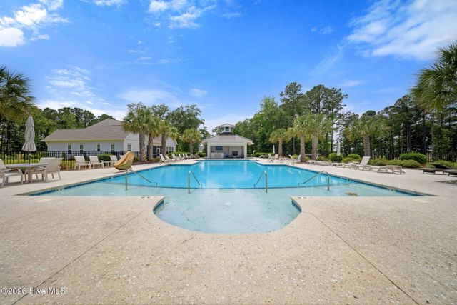 1748 Herons View Drive, Wilmington, NC 28401