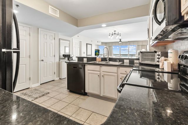 1625 S Ocean Blvd Unit S1607, North Myrtle Beach, SC 29582