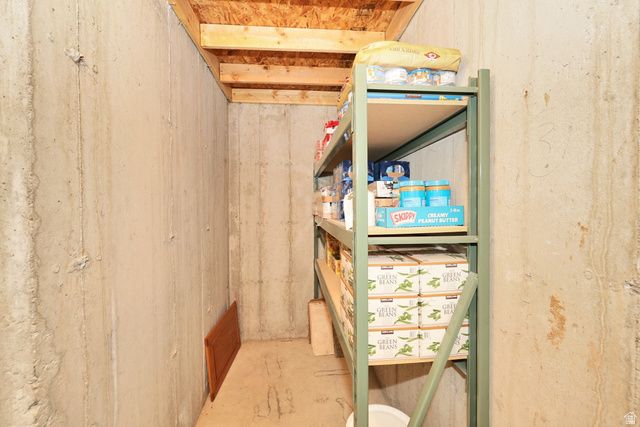 943 N TERRACE DR, Provo, UT 84604