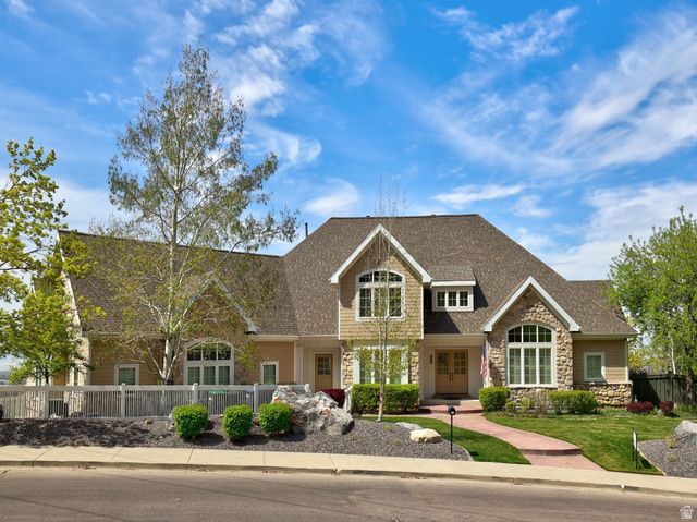 943 N TERRACE DR, Provo, UT 84604