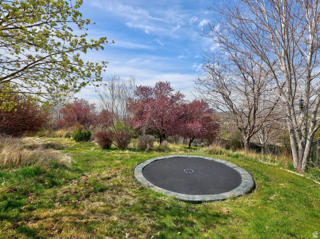 943 N TERRACE DR, Provo, UT 84604