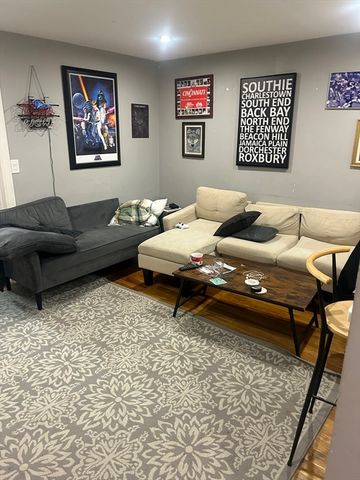 377 West Broadway 2, Boston, MA 02127