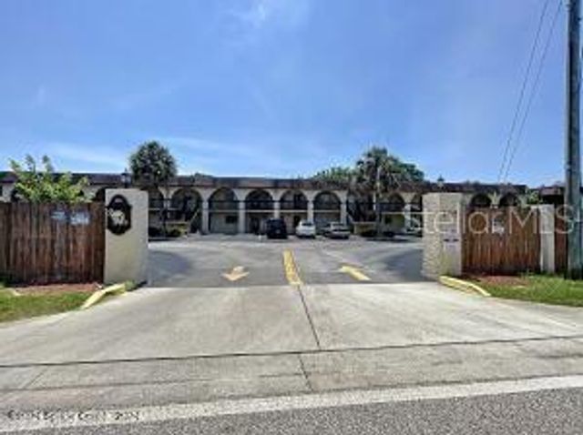 205 PALMETTO AVENUE 102, Merritt Island, FL 32953