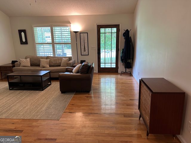 10 VAUGHAN Court NE, Cartersville, GA 30121
