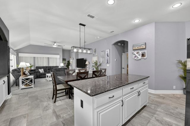 1120 Ponderosa Drive, Aubrey, TX 76227