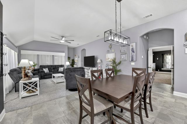 1120 Ponderosa Drive, Aubrey, TX 76227
