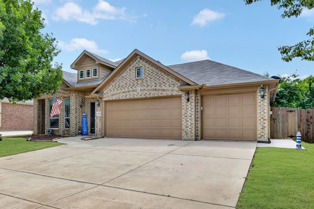 1120 Ponderosa Drive, Aubrey, TX 76227