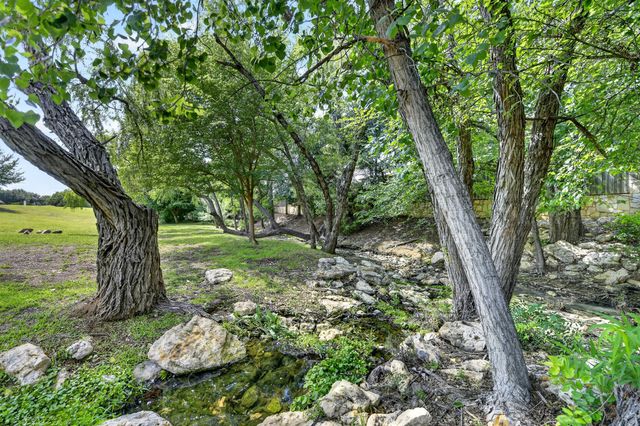 1120 Ponderosa Drive, Aubrey, TX 76227