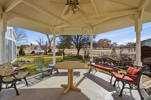 522 Clark Circle SW, Albuquerque, NM 87105