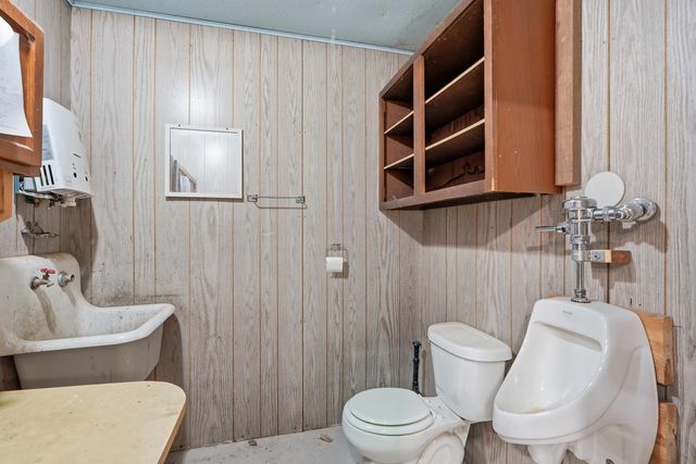 522 Clark Circle SW, Albuquerque, NM 87105