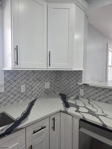 270 40Th St, Irvington Twp., NJ 07111