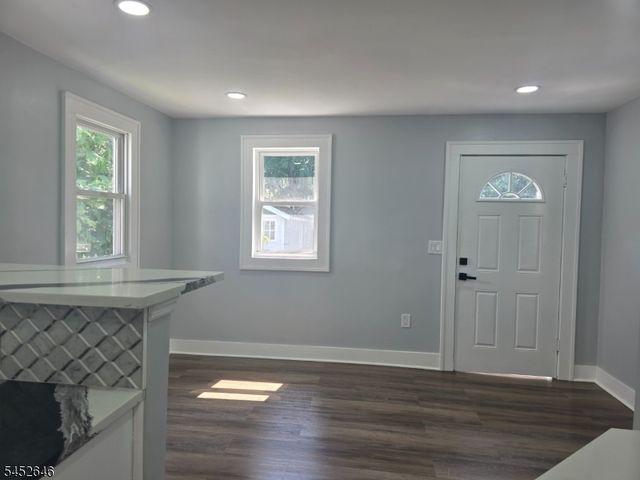 270 40Th St, Irvington Twp., NJ 07111