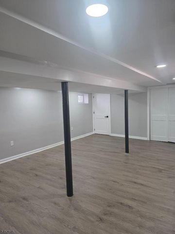 270 40Th St, Irvington Twp., NJ 07111