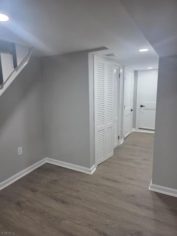 270 40Th St, Irvington Twp., NJ 07111