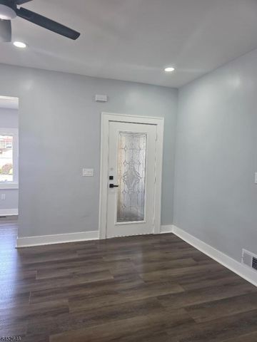 270 40Th St, Irvington Twp., NJ 07111