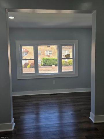 270 40Th St, Irvington Twp., NJ 07111